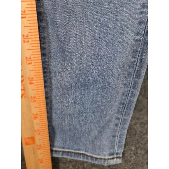 Hudson Jeans Blair Super Skinny Light Wash Distressed Women's Size 27 Casualwear - Picture 4 of 12